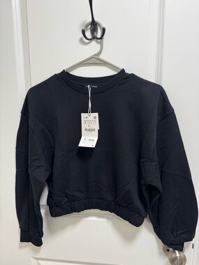 Zara Black Cropped Boxy Sweatshirt
